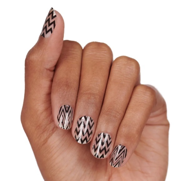 Keep Calm & Chevron Color Street set (clear overlay) - Picture 4 of 4